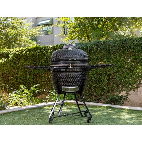 présentation extérieur du Barbecue kamado céramique K24 ∅52 cm noir Pit Boss